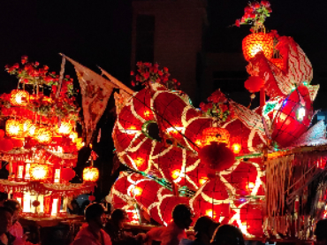 東風(fēng)夜放花千樹，寶馬雕車香滿路。蘭貝石祝您元宵節(jié)快樂！